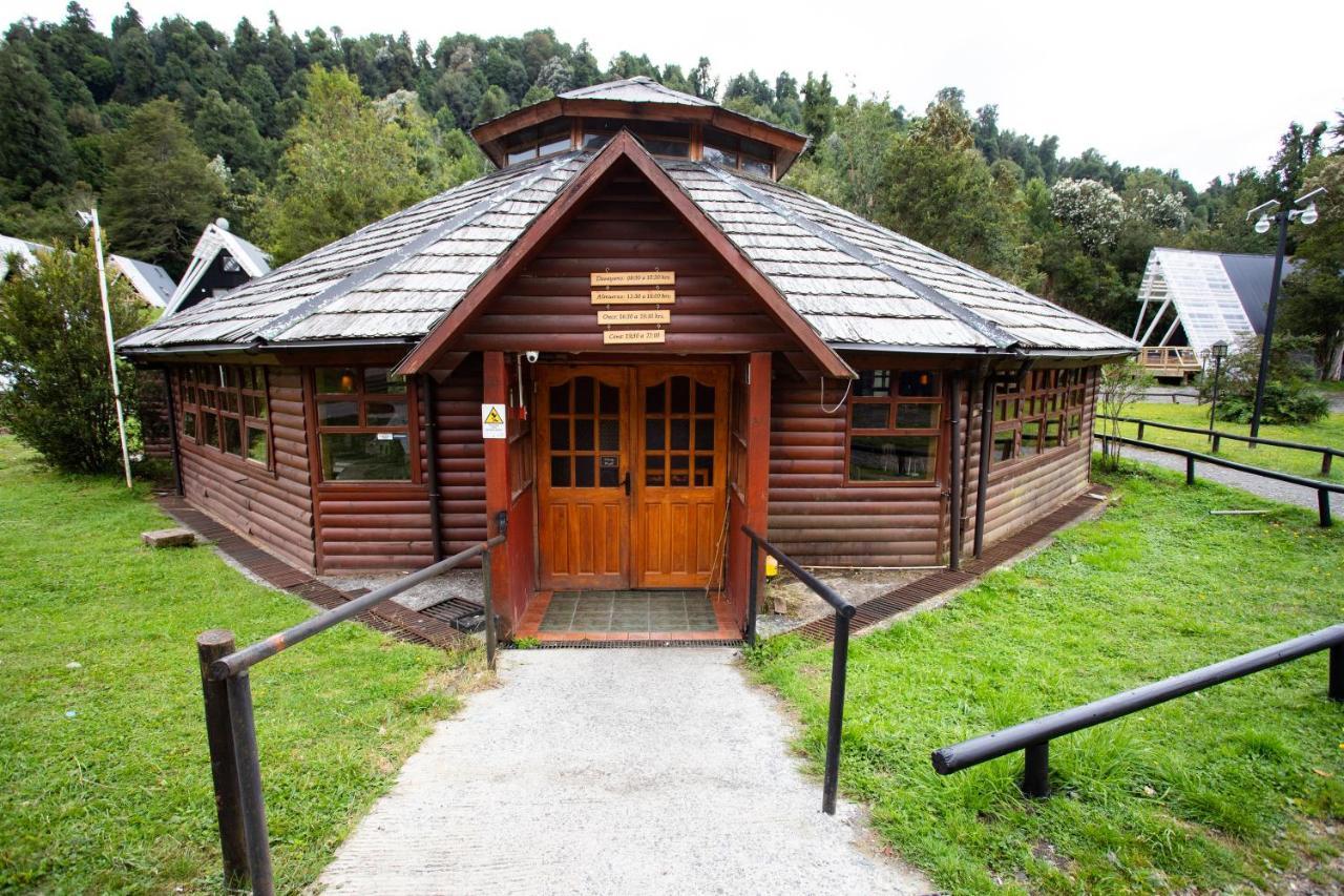 Вилла Termas De Aguas Calientes Пуеуэ Экстерьер фото